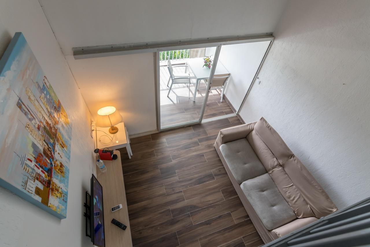 Superbe Studio En Duplex, Vue Sur Mer Et Piscine Apartment Le Gosier  Bagian luar foto